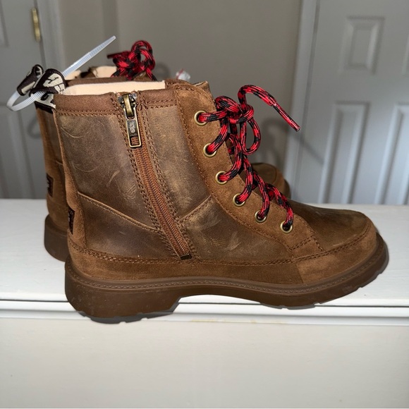 Ugg boys Robley Weather boots size 4 - Picture 6 of 9